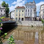 Lara * Sarajevo